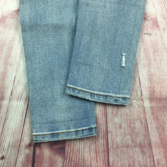 💙Almost Famous destroyed skinny jean size 0 - Picture 6 of 8